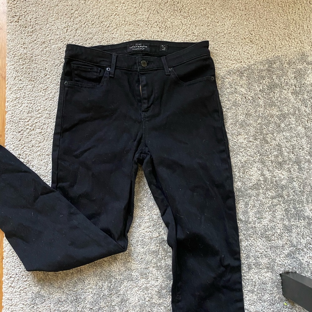 Black Ava Skinny Jeans Lucky Brand. 8/29